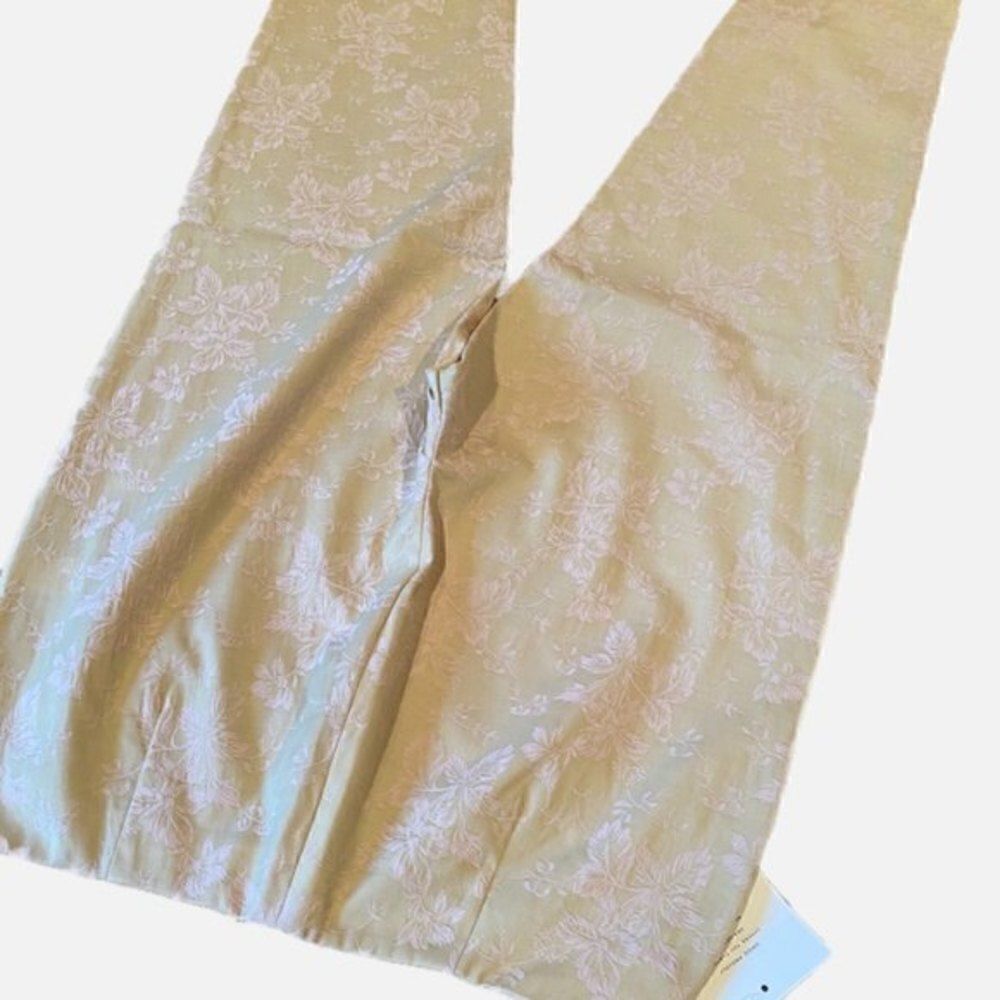 Womyn Cream and White Floral Print Pants Size 12 NWT - Picture 8 of 9